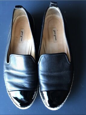 Paul Green Black Leather Loafers with Patent Cap Toe